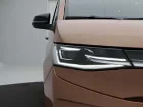 Volkswagen Multivan thumbnail 11