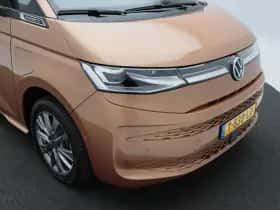 Volkswagen Multivan thumbnail 13