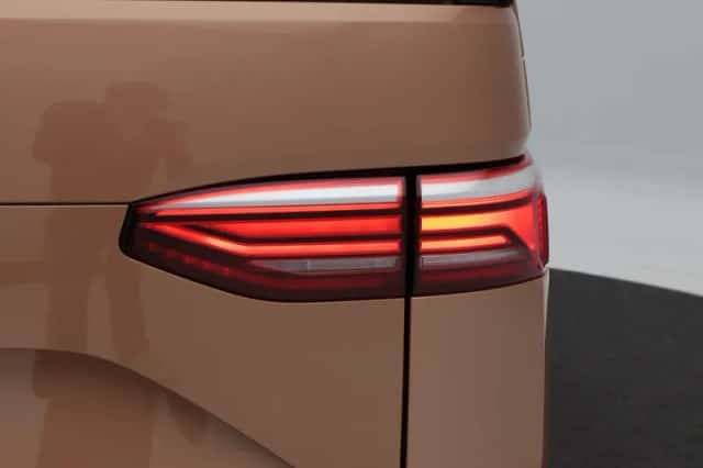 Volkswagen Multivan (2023) thumbnail 16