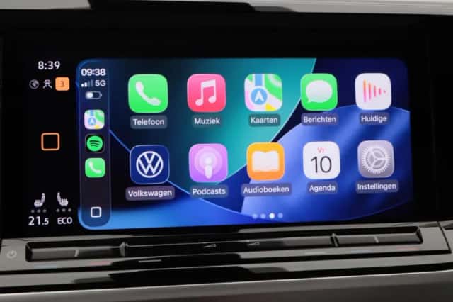 Volkswagen Multivan (2023) thumbnail 30