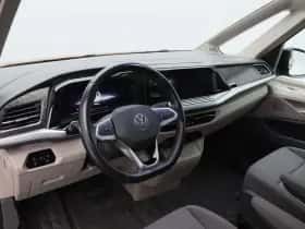 Volkswagen Multivan thumbnail 4