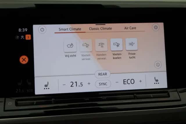Volkswagen Multivan (2023) thumbnail 31