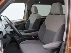 Volkswagen Multivan thumbnail 6