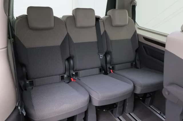 Volkswagen Multivan (2023) thumbnail 9