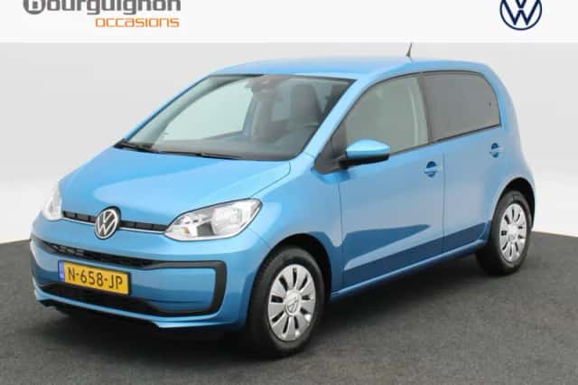 Volkswagen Up! (2021) thumbnail 1