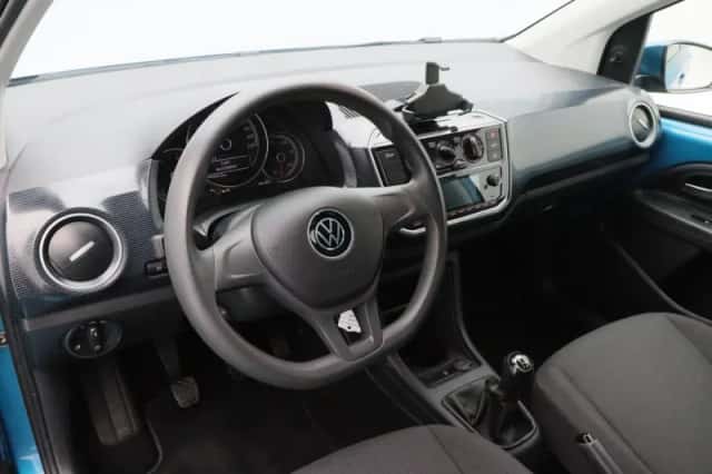 Volkswagen Up! (2021) thumbnail 3