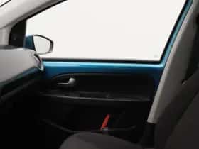 Volkswagen Up! (2021) thumbnail 23