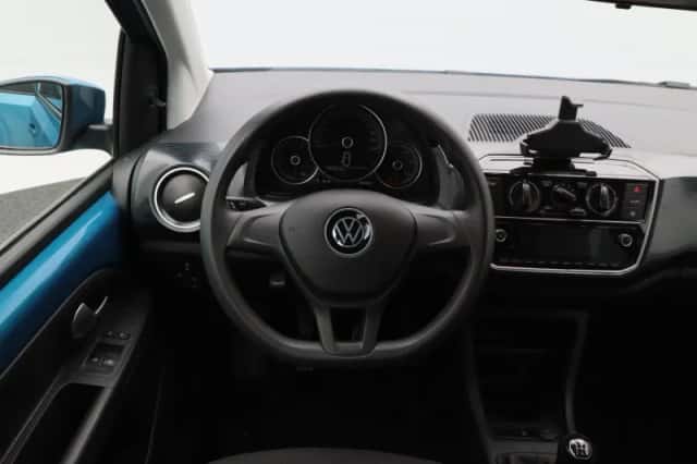 Volkswagen Up! (2021) thumbnail 26