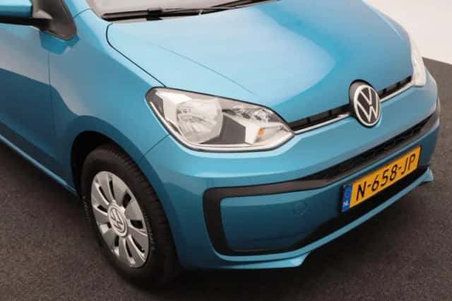 Volkswagen Up! (2021) thumbnail 10