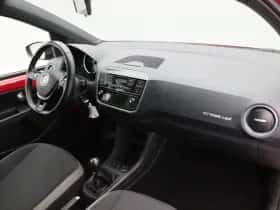Volkswagen Up! (2018) thumbnail 15