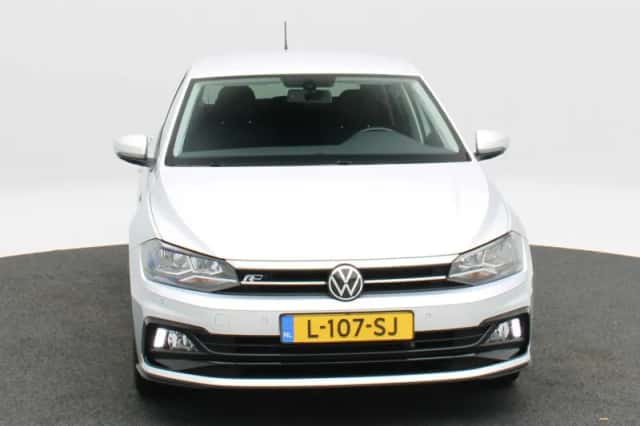 Volkswagen Polo (2021) thumbnail 4