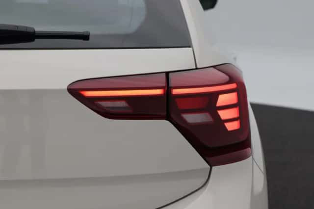 Volkswagen Polo (2024) thumbnail 14
