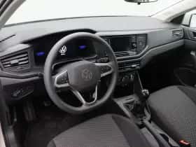 Volkswagen Polo (2024) thumbnail 3