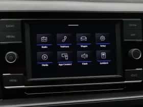 Volkswagen Polo (2024) thumbnail 22