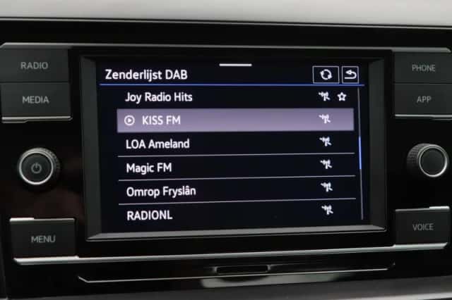 Volkswagen Polo (2024) thumbnail 23