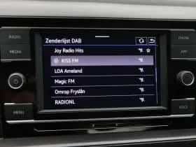 Volkswagen Polo (2024) thumbnail 23