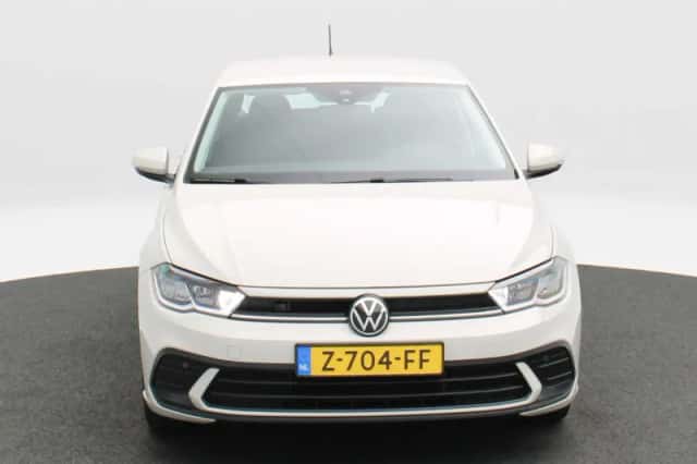 Volkswagen Polo (2024) thumbnail 4
