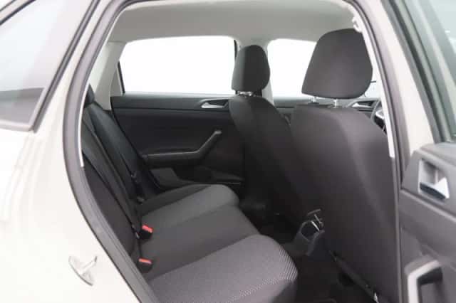Volkswagen Polo (2024) thumbnail 31