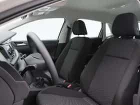 Volkswagen Polo (2024) thumbnail 5