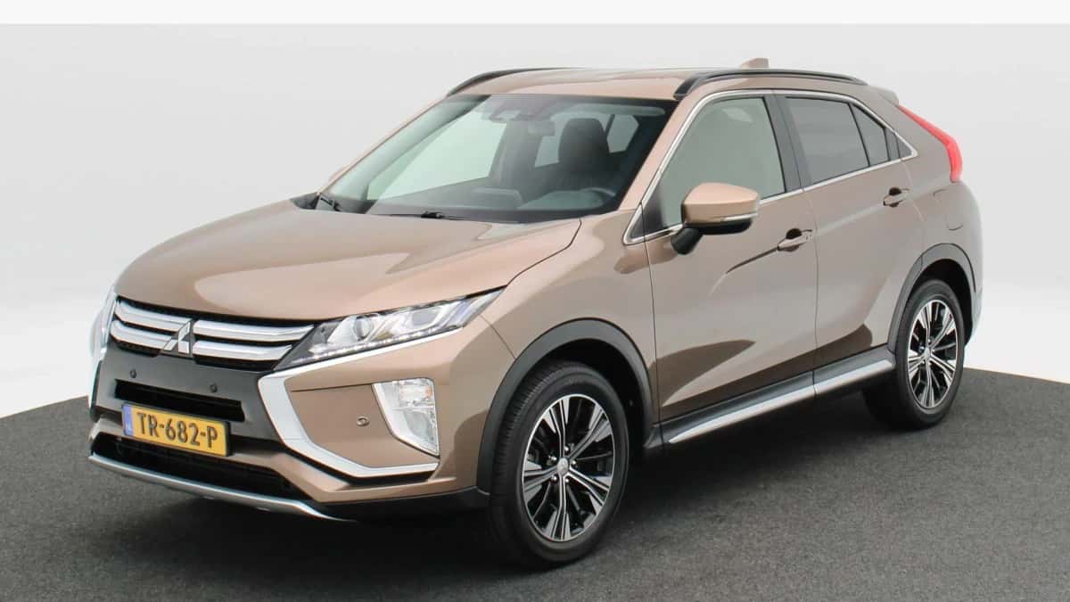 Mitsubishi Eclipse Cross (2018) — foto 1