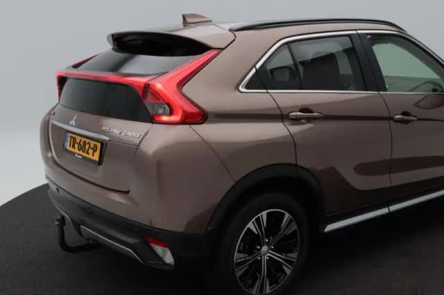 Mitsubishi Eclipse Cross (2018) thumbnail 13