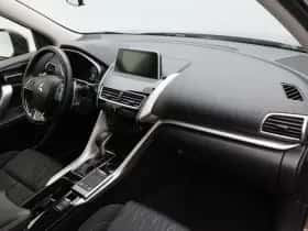 Mitsubishi Eclipse Cross (2018) thumbnail 34