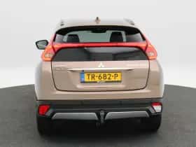Mitsubishi Eclipse Cross (2018) thumbnail 5