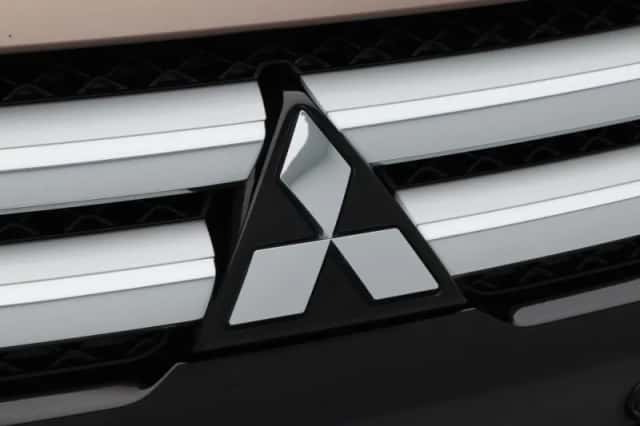 Mitsubishi Eclipse Cross (2018) thumbnail 9