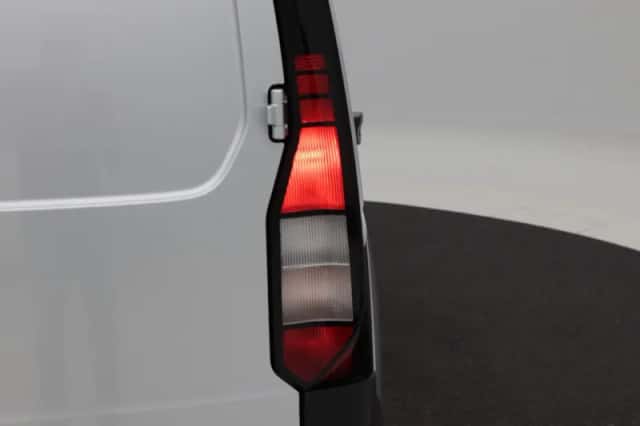 Volkswagen Caddy (2024) thumbnail 12