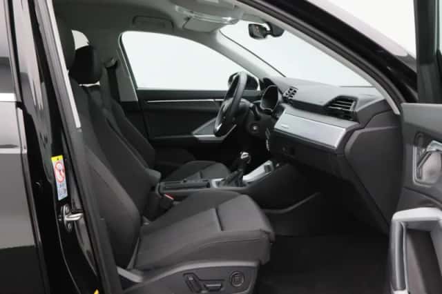 Audi Q3 (2023) thumbnail 41
