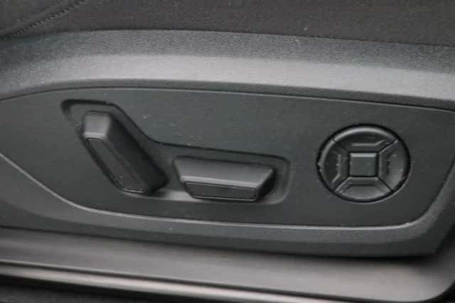 Audi Q3 (2023) thumbnail 42