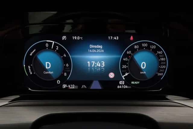 Volkswagen Golf (2023) thumbnail 18