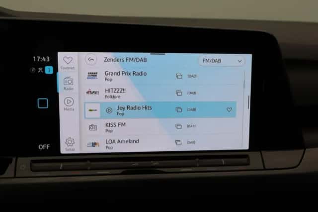 Volkswagen Golf (2023) thumbnail 22