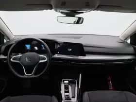 Volkswagen Golf (2023) thumbnail 31