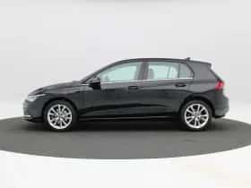 Volkswagen Golf (2023) thumbnail 7