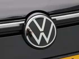 Volkswagen Golf (2023) thumbnail 9