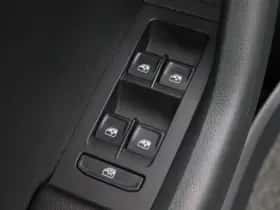 Škoda Octavia (2019) thumbnail 18