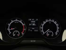 Škoda Octavia (2019) thumbnail 20