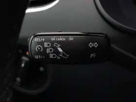 Škoda Octavia (2019) thumbnail 21