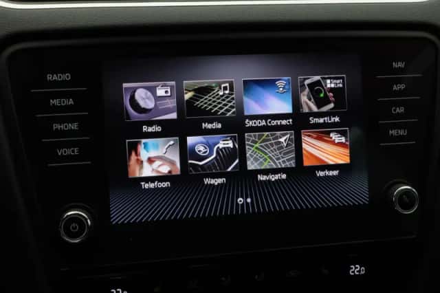 Škoda Octavia (2019) thumbnail 22