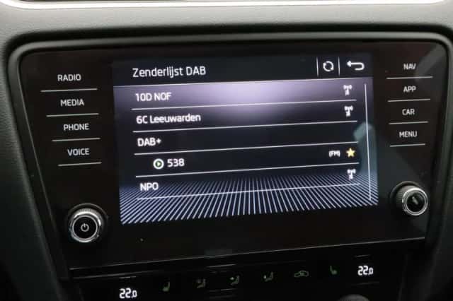 Škoda Octavia (2019) thumbnail 23