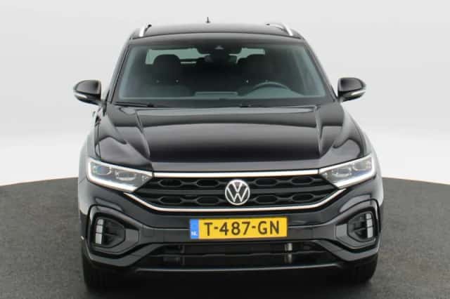 Volkswagen T-Roc (2022) thumbnail 4
