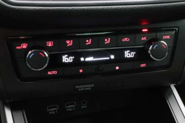 SEAT Arona (2020) thumbnail 28