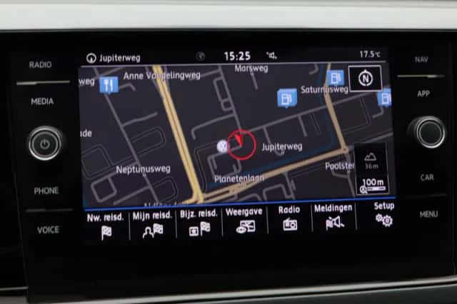 Volkswagen Polo (2018) thumbnail 26
