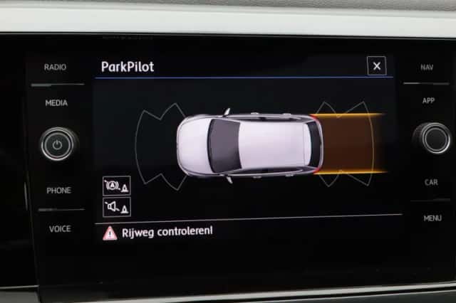 Volkswagen Polo (2018) thumbnail 28