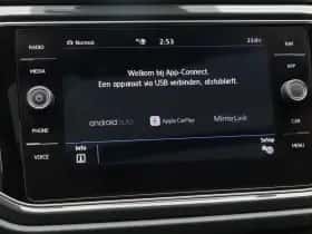 Volkswagen T-Roc (2020) thumbnail 28