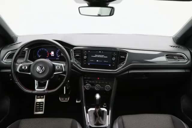 Volkswagen T-Roc (2020) thumbnail 35