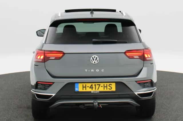 Volkswagen T-Roc (2020) thumbnail 5