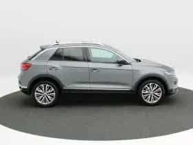 Volkswagen T-Roc (2020) thumbnail 6