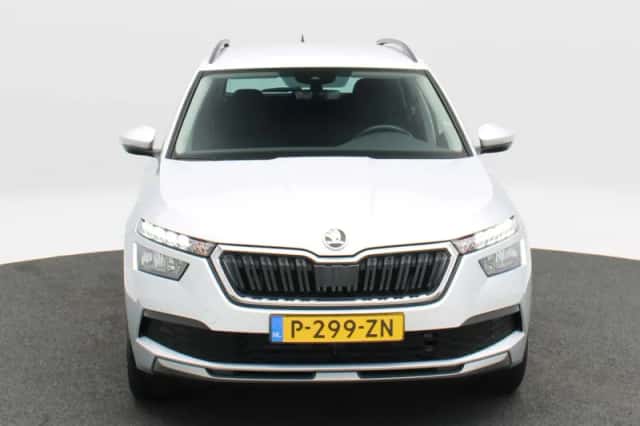 Škoda Kamiq (2022) thumbnail 4